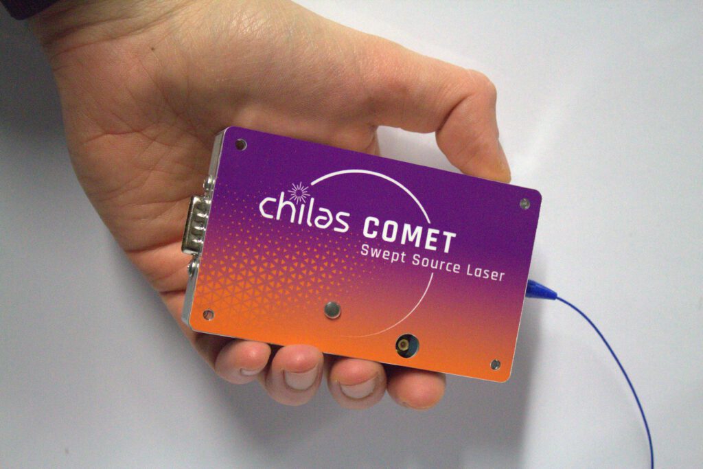 Chilas COMET, a swept source laser held in hand