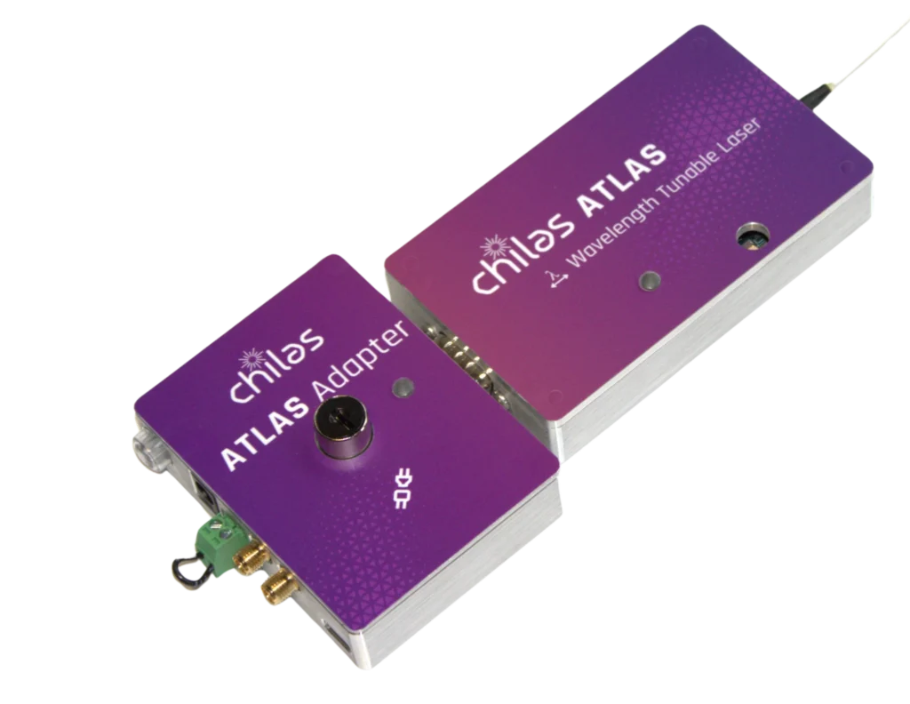 Chilas ATLAS - Wavelength Tunable Laser connected to Atlas Adapter