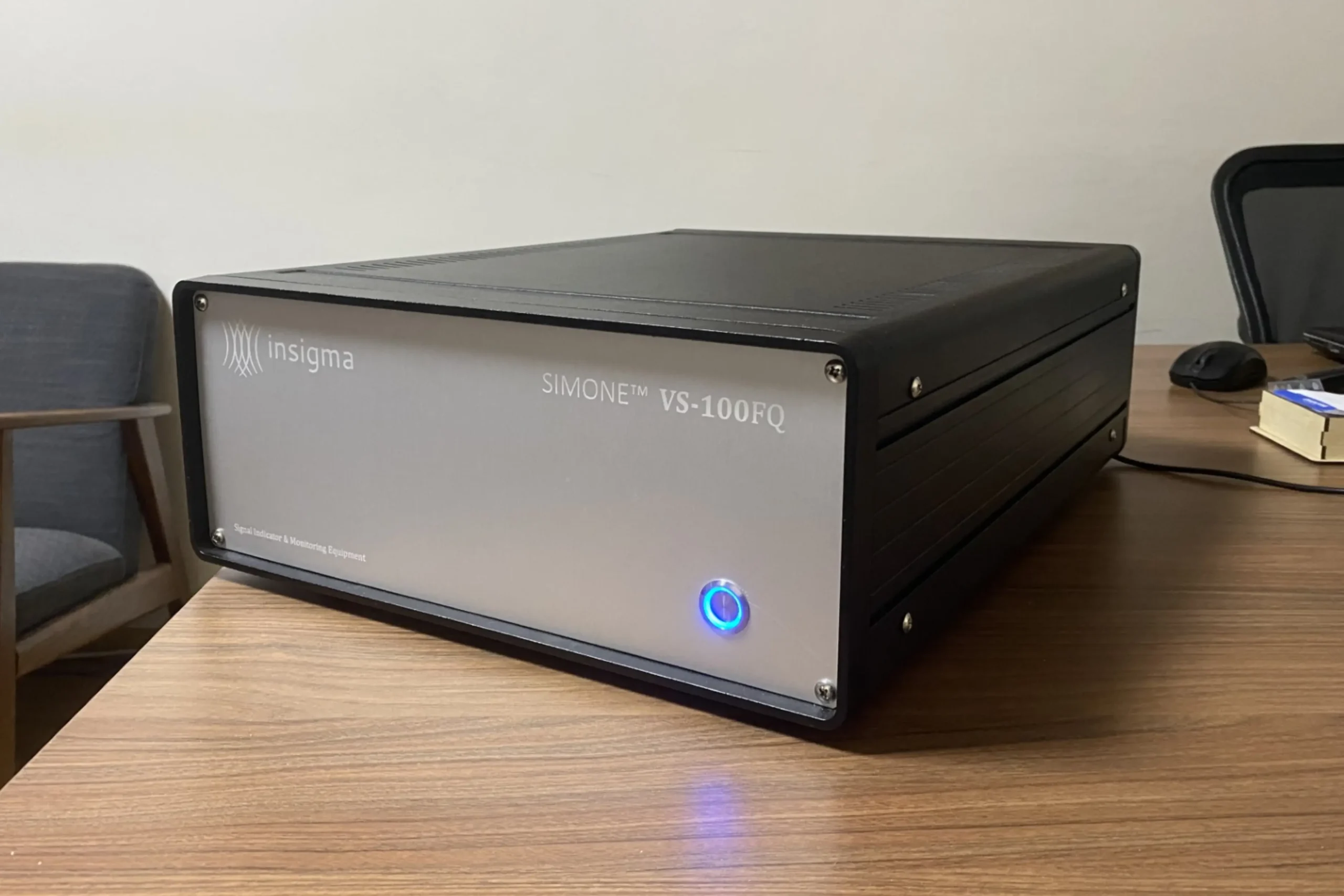 SIMONE VS-100FQ by Insigma Engineering